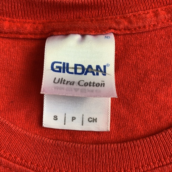 Red Acadia University T Shirt Unisex Size Small - Picture 5 of 5